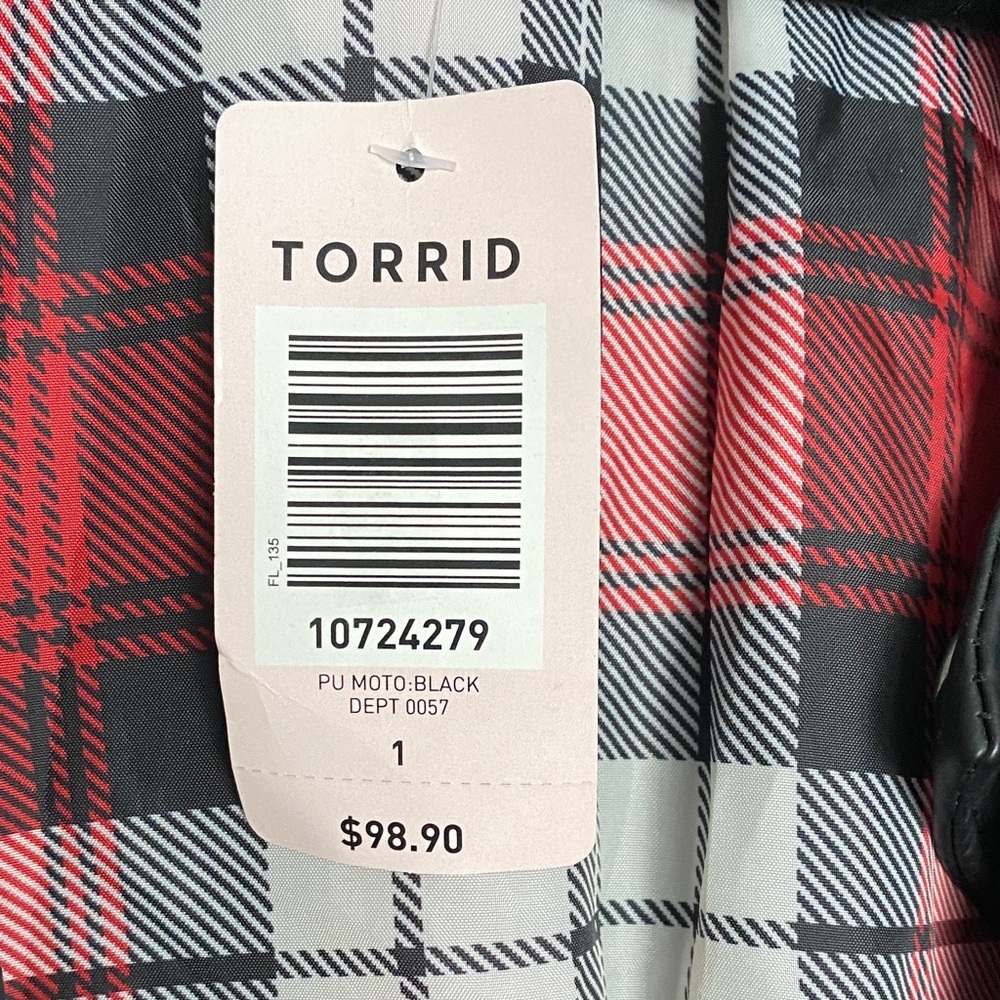 torrid size 1 (14/16) Black Faux Leather Moto Jacket with Red Plaid Lining - Picture 2 of 7